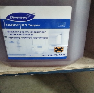 R1 Taski (Bath Room Cleaner)
